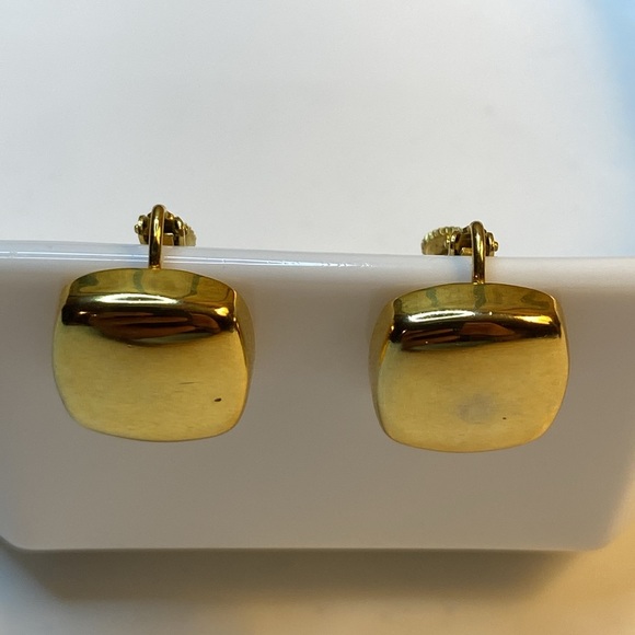 Vintage Napier Gold Tone Clip-on Earrings - Picture 2 of 6